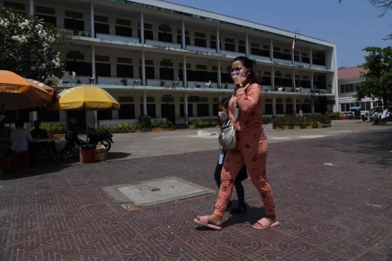 Cambodia allows students in capital, Siem Reap city to take early vacation to curb outbreak