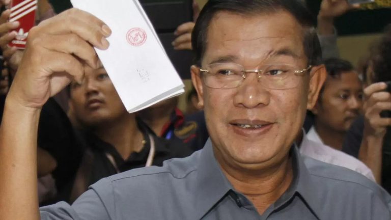Rising Coronavirus Fears in Cambodia as Hun Sen Nixes New Year Festivities