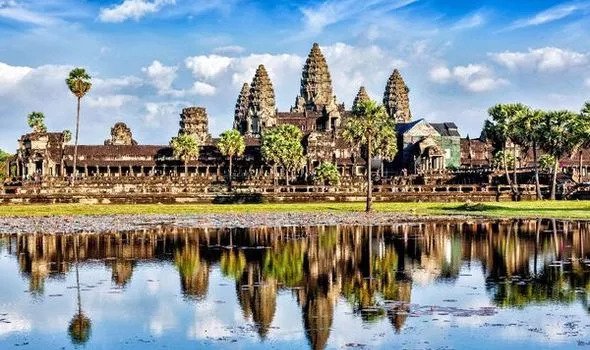 Cambodia travel: The mighty stone temple of Angkor Wat