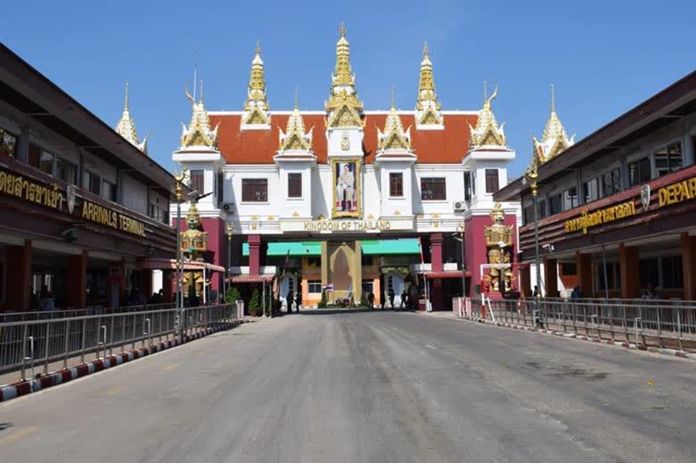 Thais in Cambodia slow to return