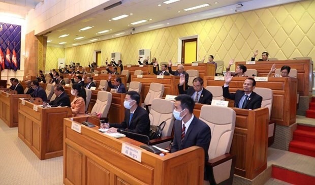 Cambodian Senate adopts draft law on anti-money laundering, terrorist financing combat