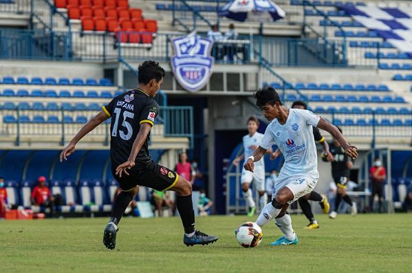 Svay Rieng cruise in Cambodia Premier League restart