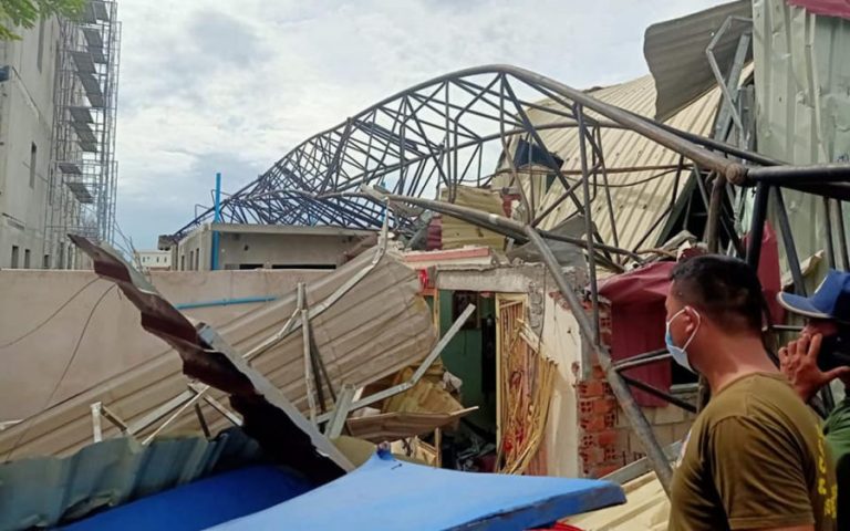 Five Dead, Four Injured After Crane Collapses in Poipet