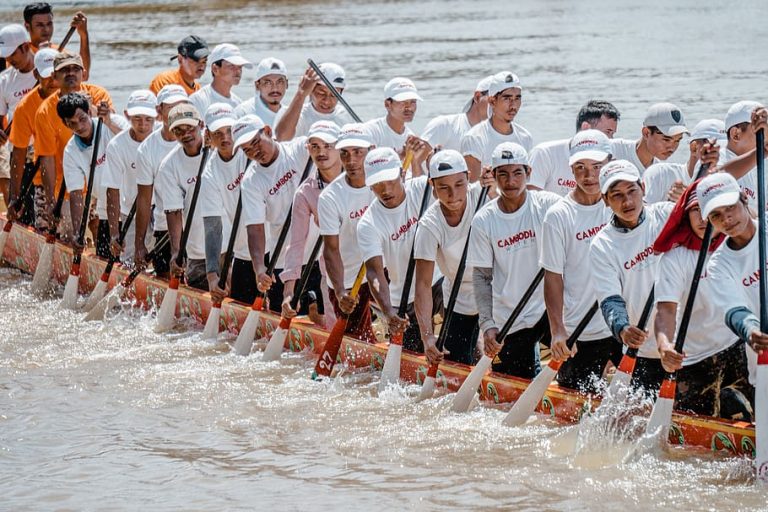 Cambodia cancels water festival due to COVID-19