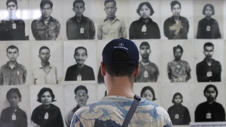 Cambodians Remember the Past With Death of Khmer Rouge Commandant (video)