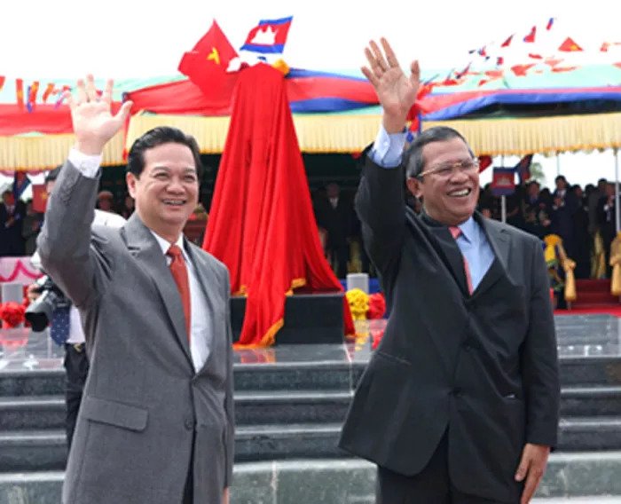 Cambodia mulls railway to Vietnam