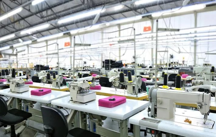 221 new factories opened in Cambodia in 2020, 100 shut