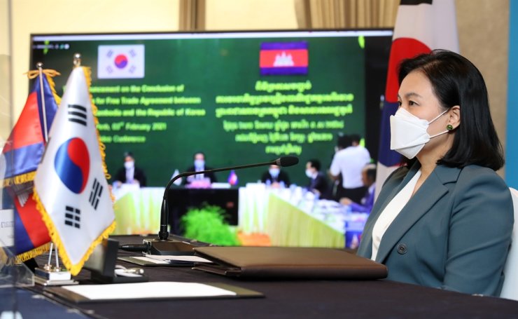 Korea, Cambodia strike free trade deal for broader economic cooperation