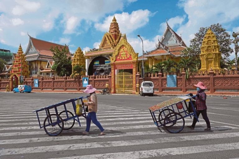 Cambodia lifts flight ban from Malaysia