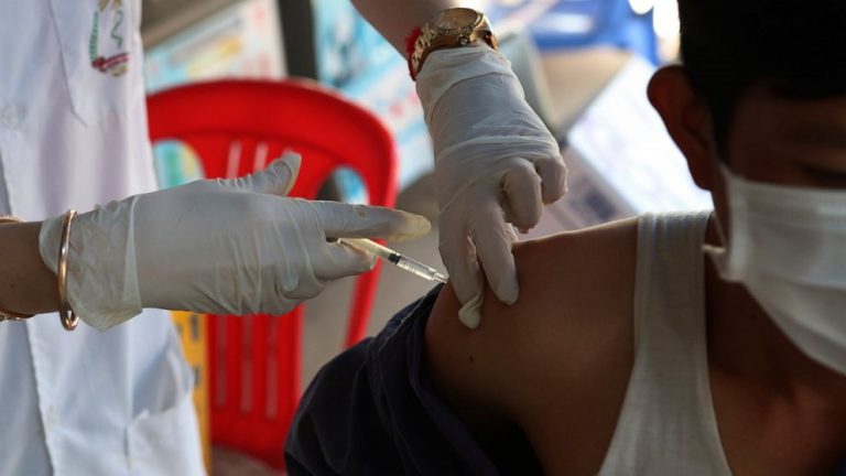 Cambodia launches 4th round of COVID-19 vaccinations