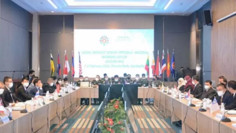 ASEAN defence officials meet in Phnom Penh to discuss regional challenges
