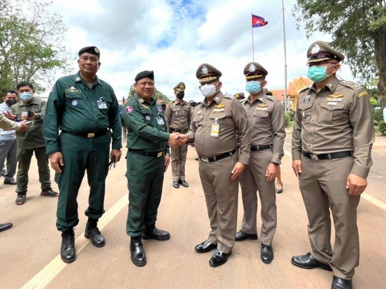 Border checkpoint between Thailand and Cambodia reopened