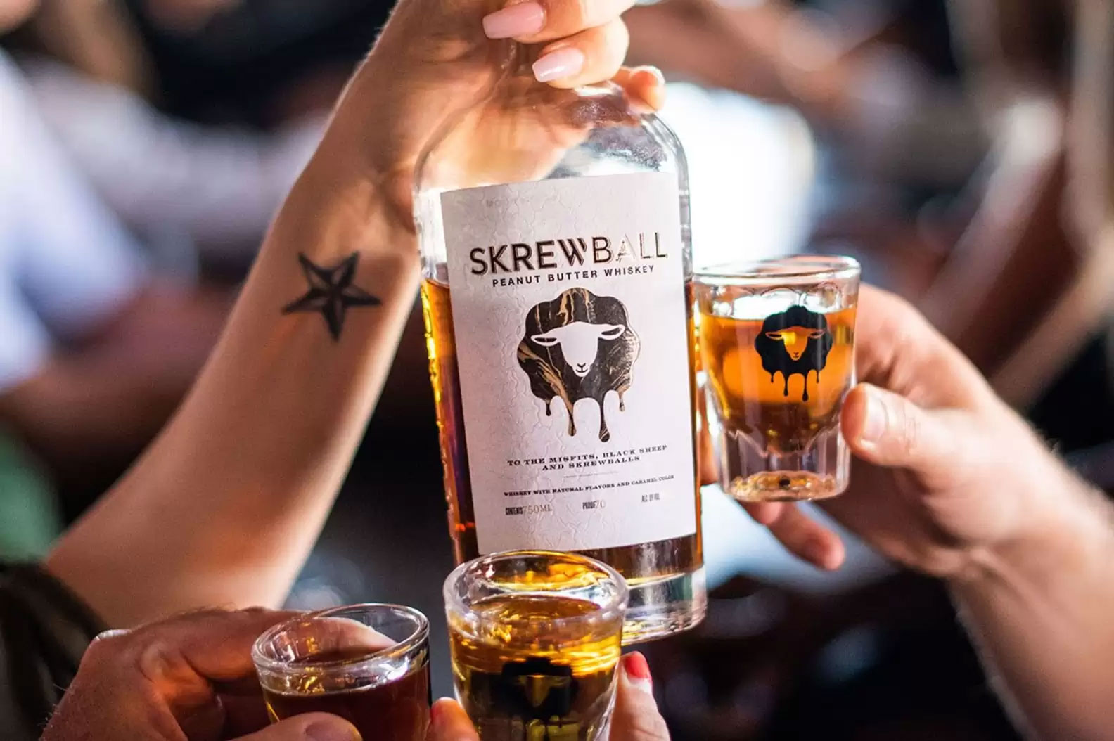 Слезы виски. Screwball Whiskey. Виски Butter. Виски с арахисовым маслом. Screwball Peanut Butter Whiskey.