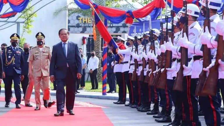 Intensify clampdowns on trafficking, money laundering in Cambodia
