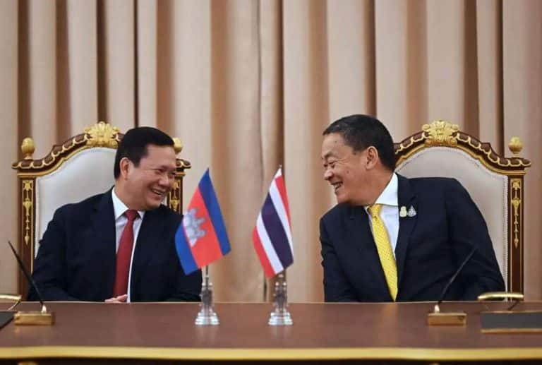Cambodia PM thanks Thailand after activists held