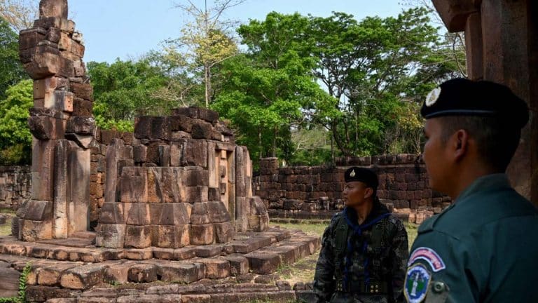 Cambodia Urged to Act on Thai Threat to Border Temple