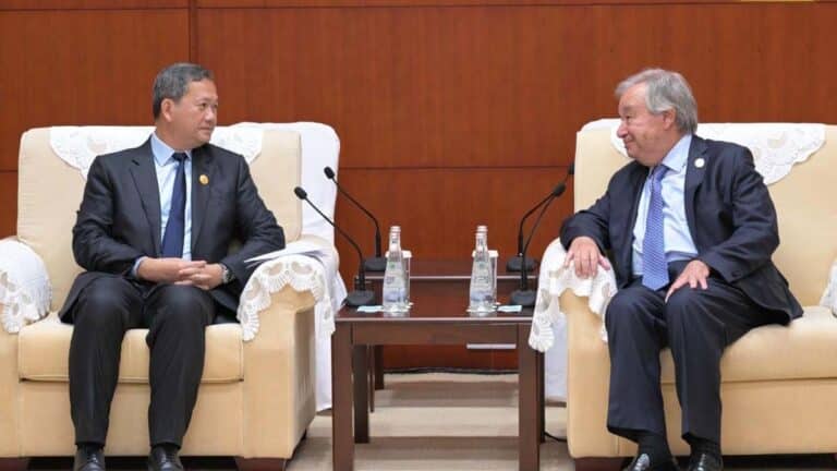 Cambodia calls for international mediation in border dispute with Thailand