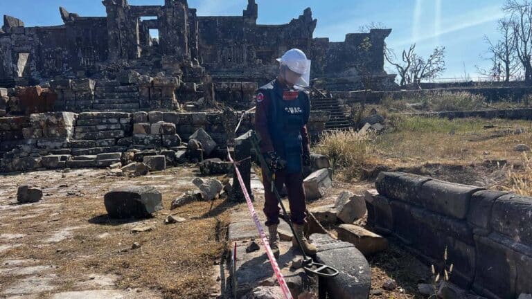 CMAC calls on Thailand to take responsibility for damage to Preah Vihear temple